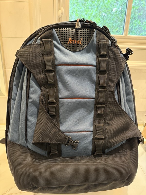 PETROL Large 18" Backpack DSLR Camera Bag Excellent $300++ Blue