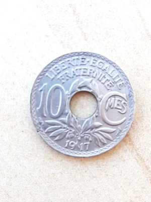 PIECE DE 10 CENTIMES 1917 LINDAUER - Photo 1/2