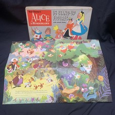 Walt Disney Alice In Wonderland 15 Stand-Up Figures Plastic Bases Complete 1951