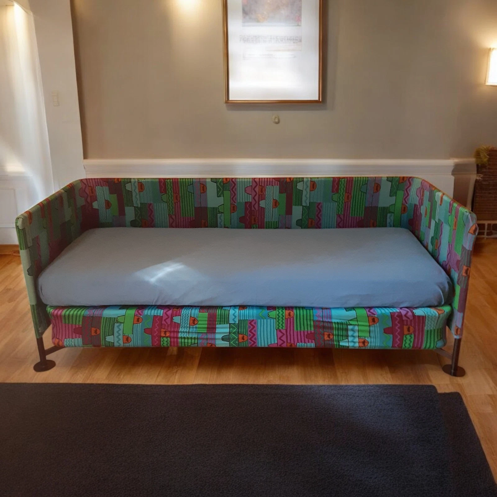 Vintage INTERFLEX Convertible Sofa Bed: Modern Space-Saving Couch
Opens in a new window or tab