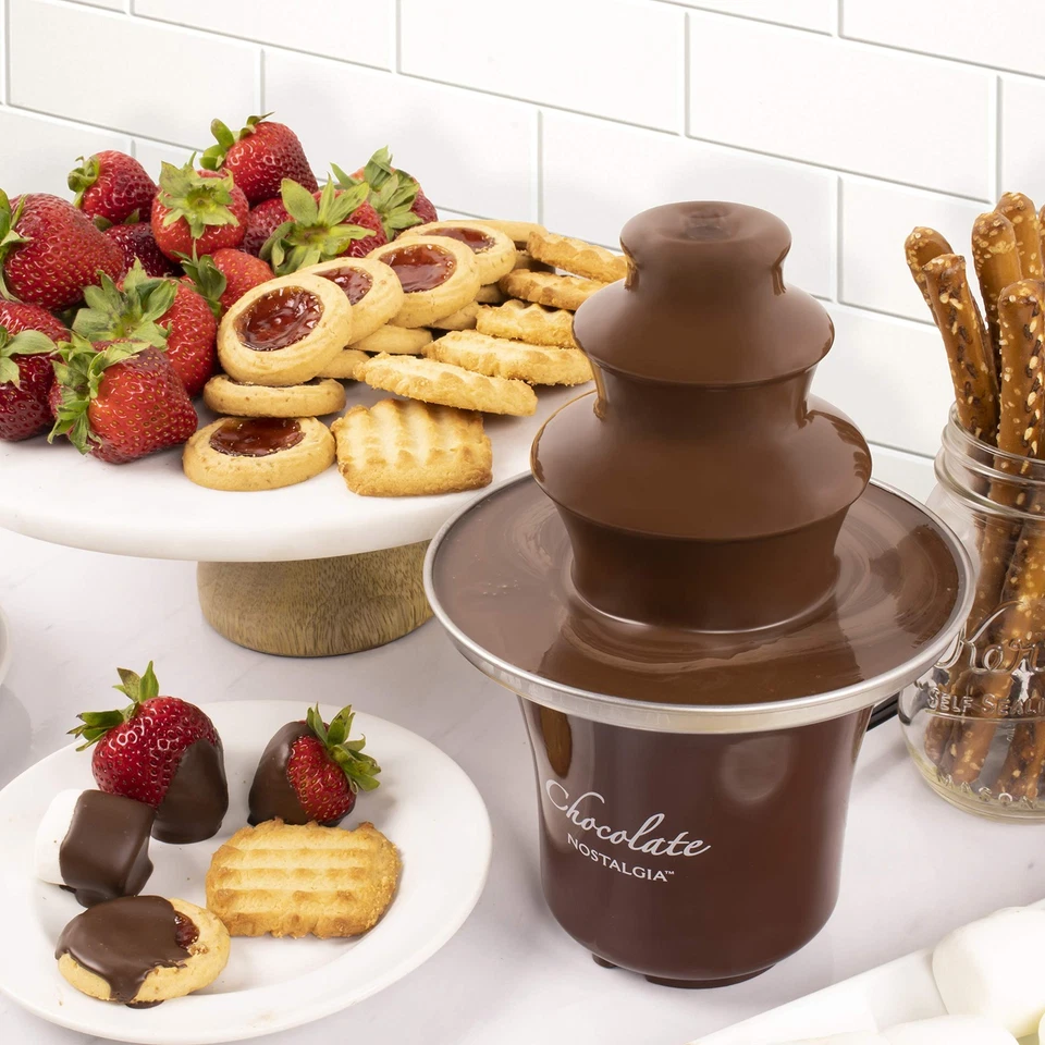 Fuente de fondue de chocolate - Diseño de 3 niveles - 8 OZ - Ideal para sumergir - Marrón Foto 3 de 4