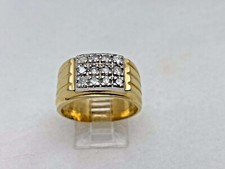 Men's  12mm Wide  14kt Yellow Gold 12 Diamonds Ring Size 11