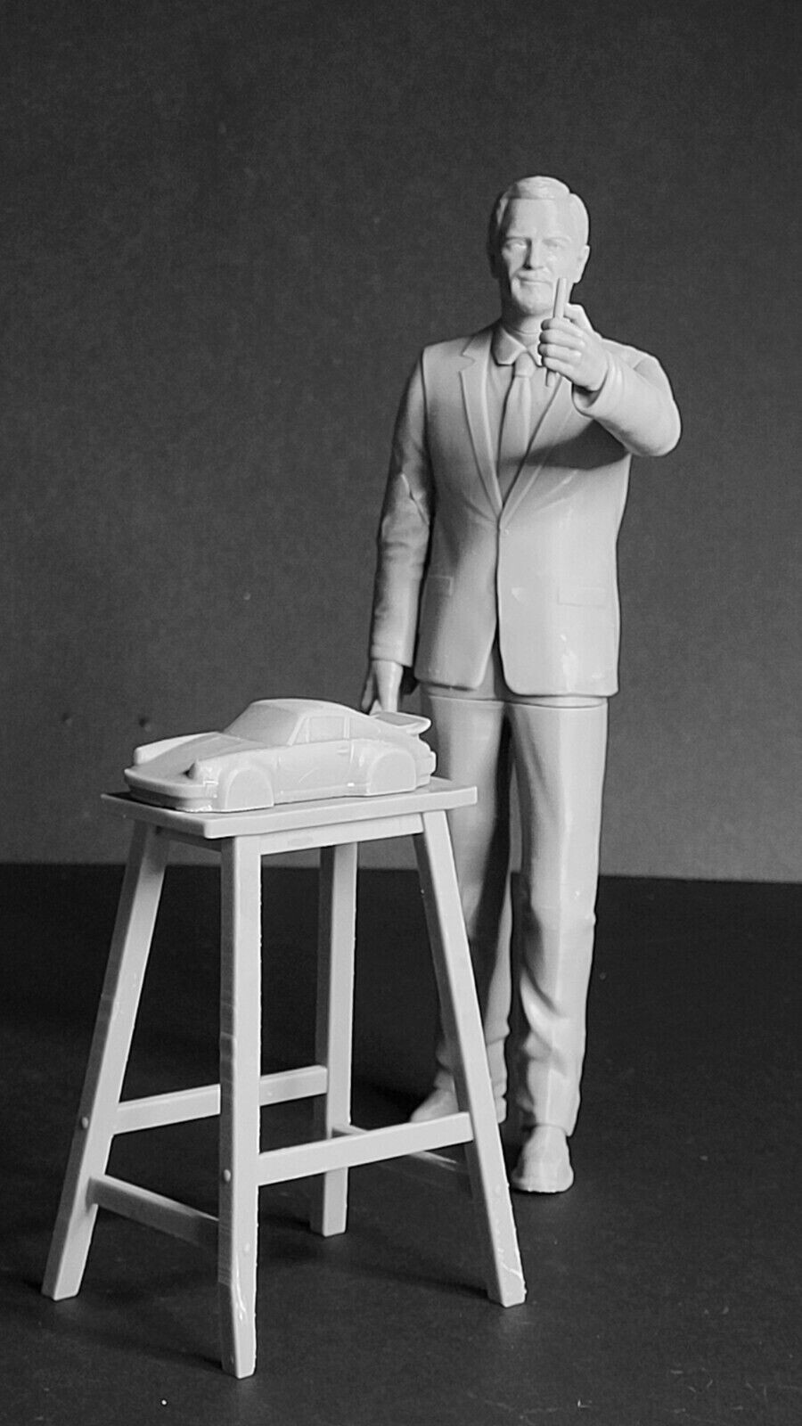 Figurine Alexander Porsche 1/18 pour décorer votre vitrine Norev