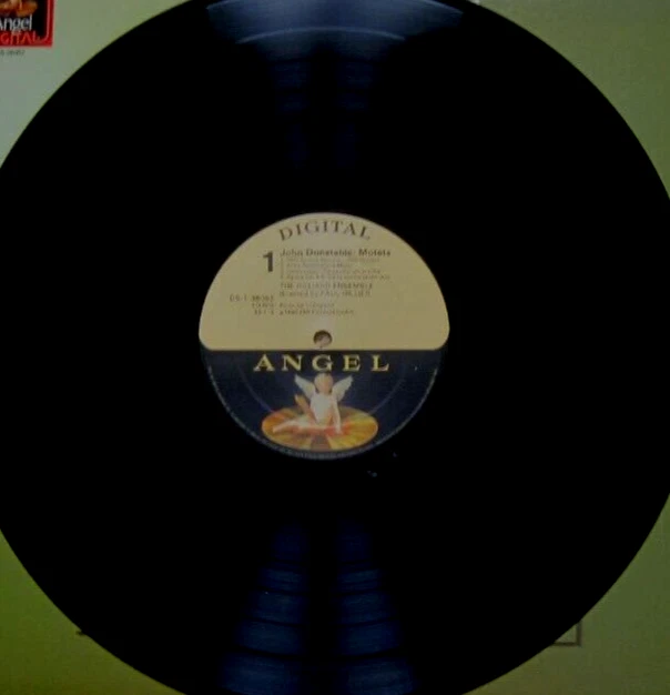 The Hilliard Ensemble - Image 2 of 3