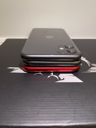 Lot of 3 Apple iPhone XR/11 AS IS/Untested* For Parts - Photo 4 sur 6