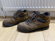 Reebok Outdoor Brown & Black Suede Hiking Boots Size UK8