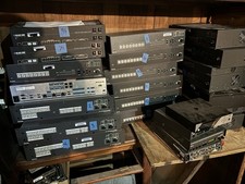 Lot Extron Equipment IN1608 xi DTP crosspoint...