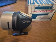 Vintage Pflueger Jupiter No. 99 Spin Cast Reel USA, Working from 1959, with box
