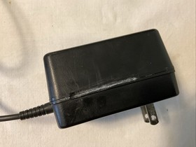 Nintendo NES-101 Original Top Loader Console Cords Controllers Gun Four Score ++