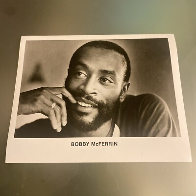 Press Photo Singer Bobby McFerrin Don t Worry Be Happy   Music
