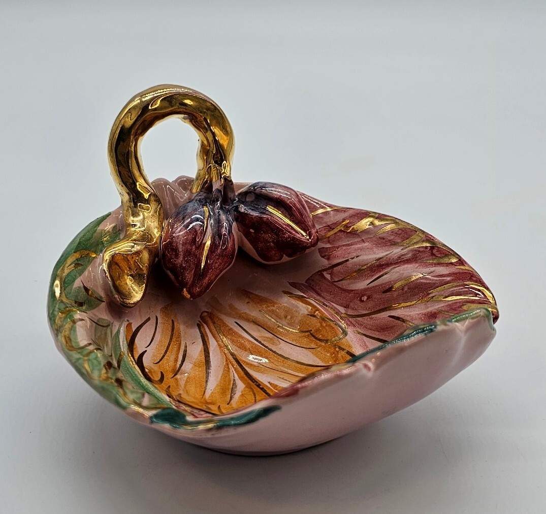 Vntg Italian Pottery Hand Painted Ceramic Applied Figs Leaf Trinket Bowl Handle