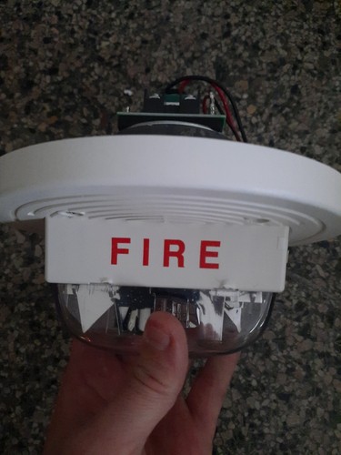 Simplex 4906-9254 Fire Alarm Speaker/Strobe - Picture 2 of 4
