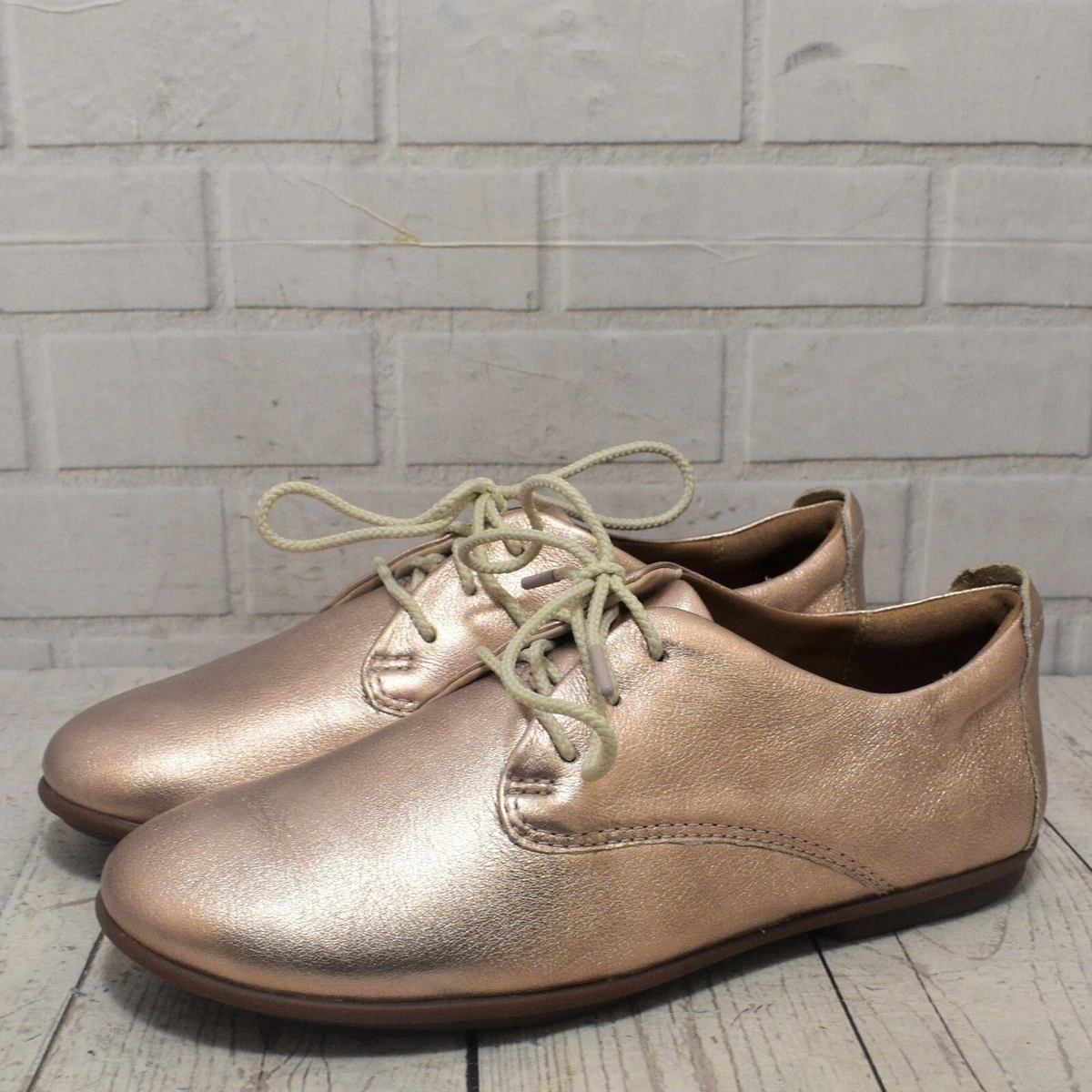 Clarks un sales coral