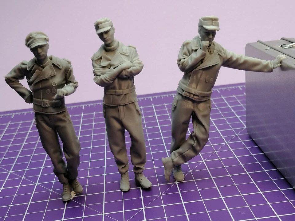 Junge Deutsche Panzer Besatzung WW2 Late War 3er-Set Scale 1:16 - Bild 2 von 4