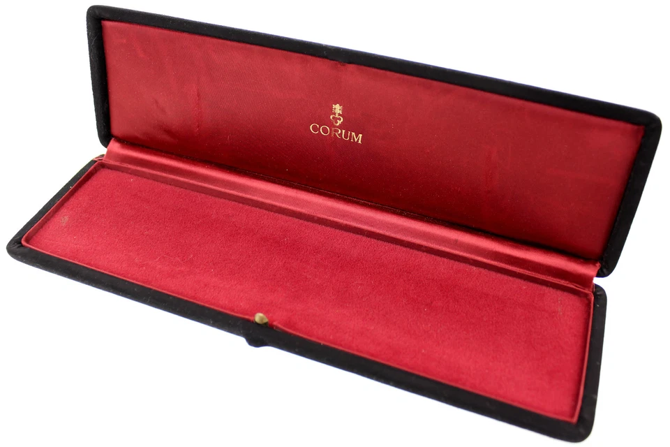 ORIGINAL CORUM  ETUI in SCHWARZEM SAMT für ARMBANDUHREN - ca. 60/70er JAHREN  - Bild 1 von 4