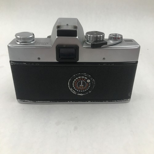 Minolta Srt 101 Relax SLR Camera Body ONLY Untested Parts Repair - Picture 3 of 9