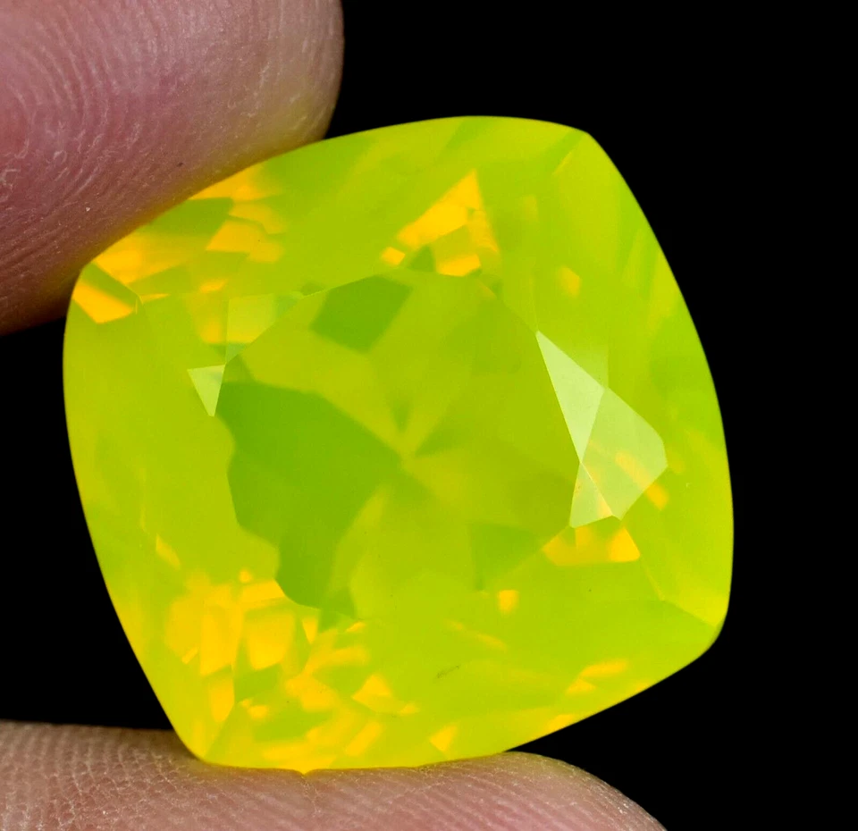 Piedra preciosa suelta sin calentar impecable certificada ópalo amarillo neón natural de 27,10 quilates Foto 2 de 4