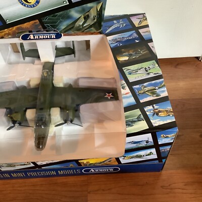 Franklin Mint Armour Collection 1:48 WWII B25 Mitchell USAF