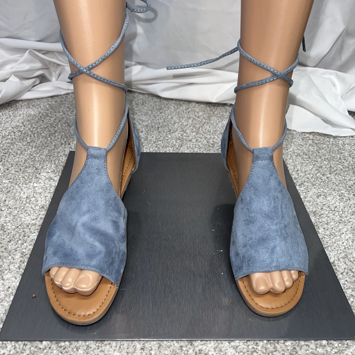 Universal thread sales gladiator sandals
