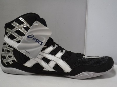 ga2 NWOB Size 13 ASICS Split Second Black White Silver Wrestling