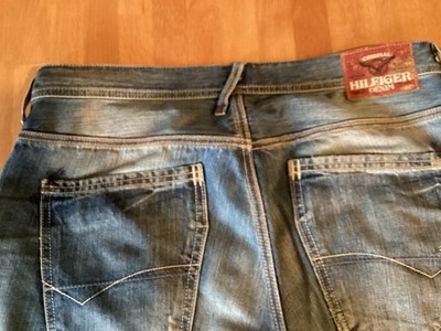 Tommy Hilfiger Herren Jeans Hampton Work  W34 / 32 hellblau Top Zustand