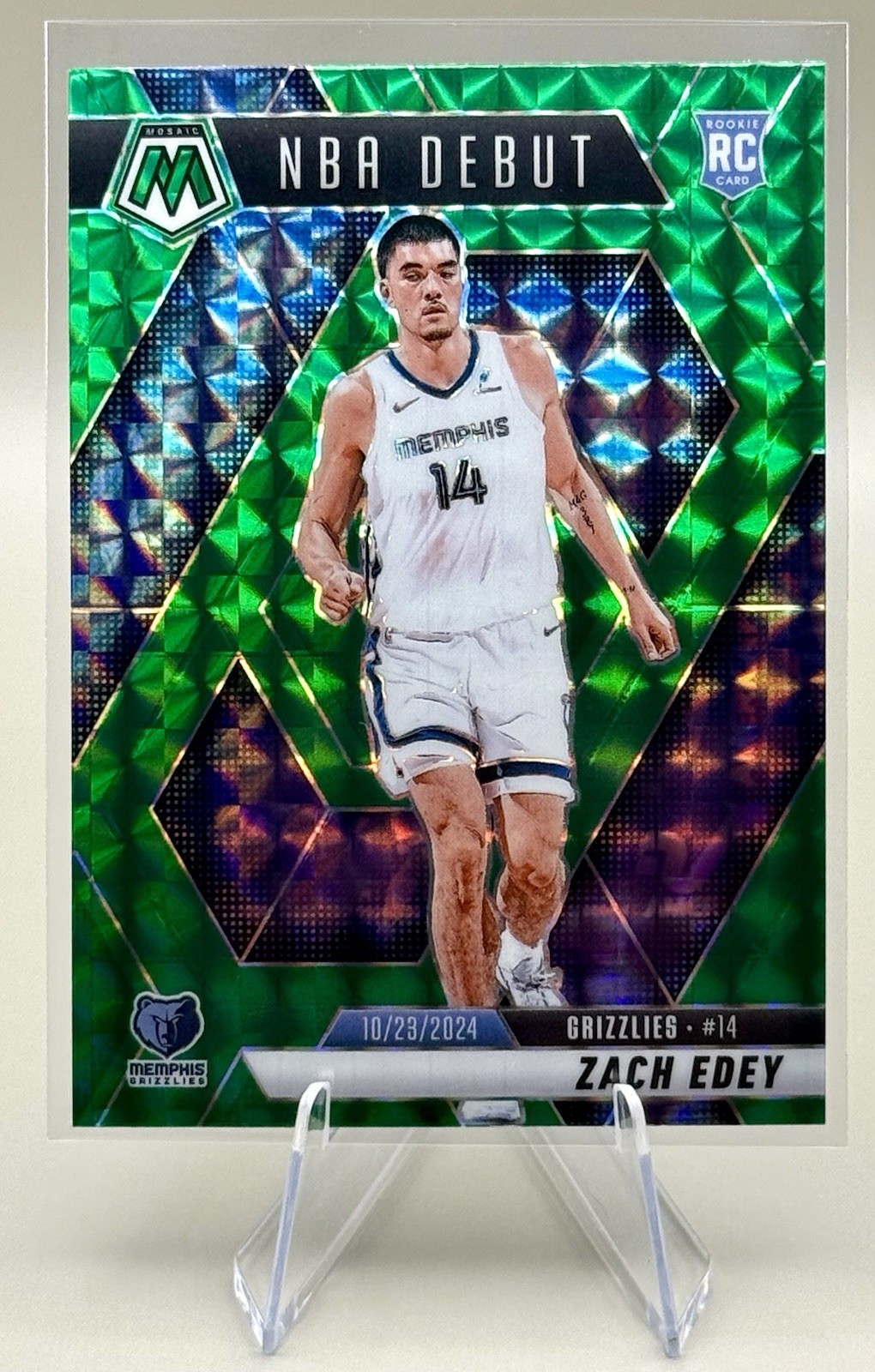 2024-25 Panini Mosaic - NBA Debut Zach Edey #251 Green Mosaic Prizm (RC)