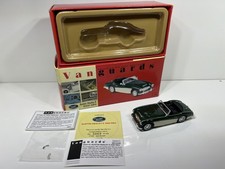 Vanguards 1:43 Scale Austin Healy E 3000 MK11 Racing Green & White VA05101