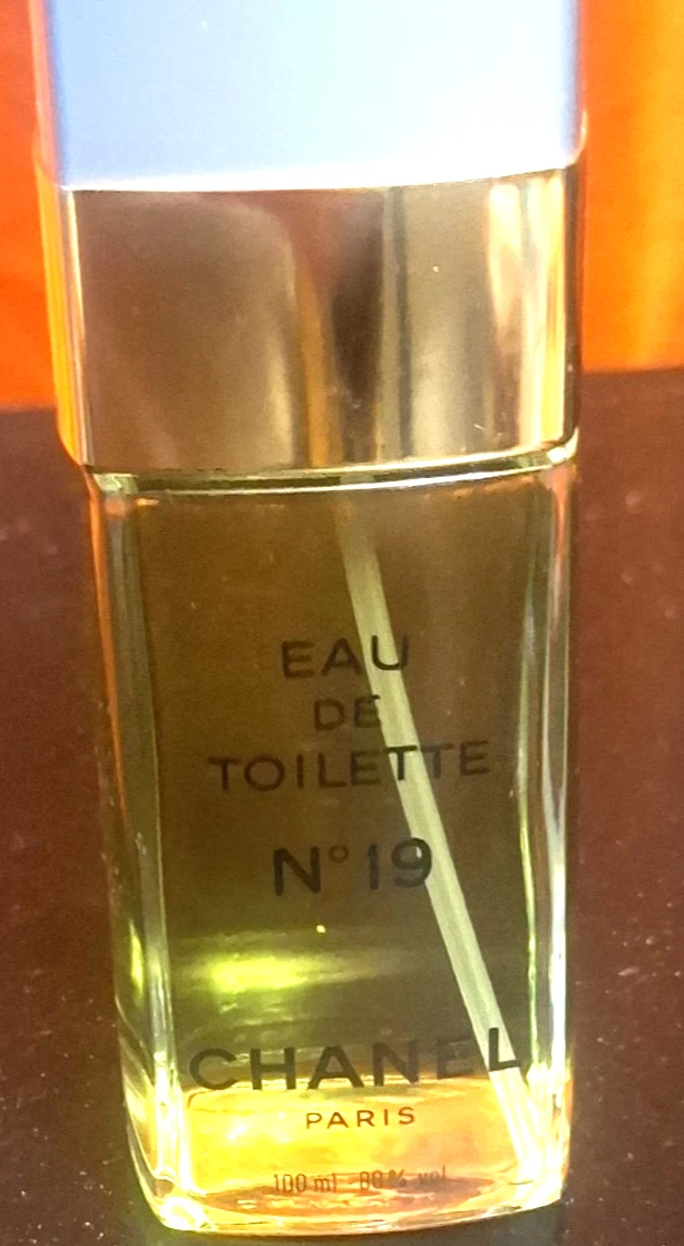 CHANEL Chanel No 19 Eau de Toilette for Women for sale | eBay