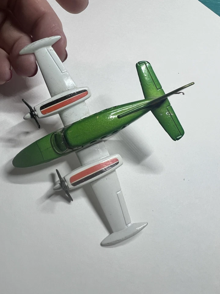 Vintage Green Matchbox 1974 Cessna 402 Lesney Prod. & Co. S.B.8 Made In England - Image 2 of 4