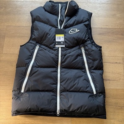 NWT Nike NSW Shield Down Fill Windrunner Vest CU4414-010 Men s Small Black