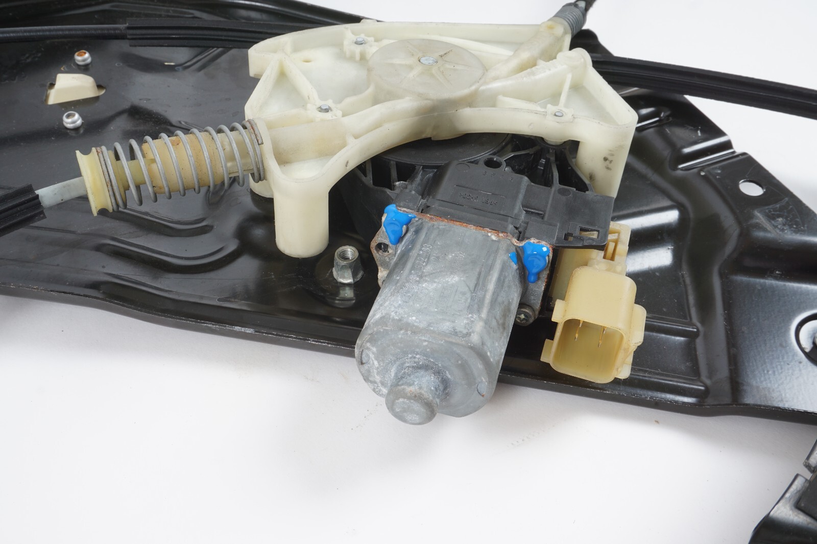 2014-2019 MASERATI GHIBLI FRONT RIGHT PASSENGER WINDOW REGULATOR & MOTOR OEM