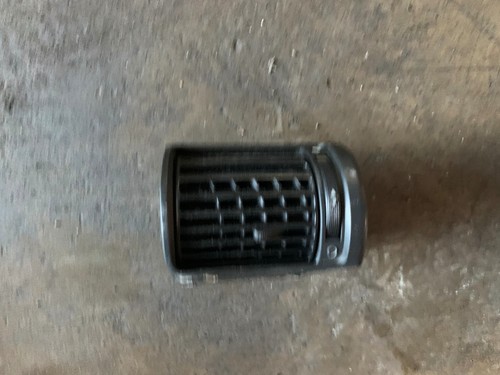Audi A4 B5 Luftdüse Luftdusche Luftausströmer Vorne Links 8D1820901