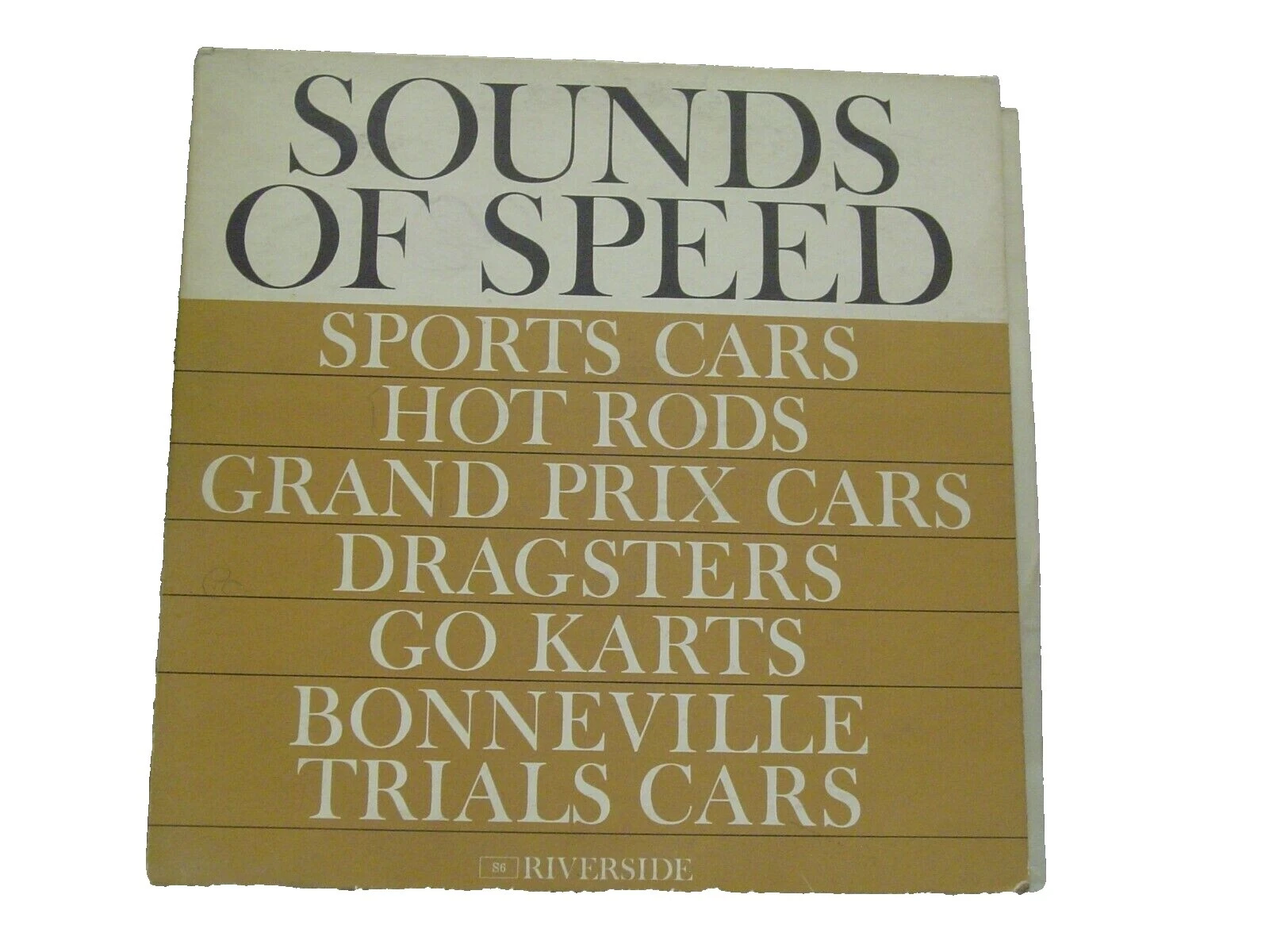 Natureza e Efeitos Sonoros Quase perfeito (Quase perfeito ou M -) Mono Discos de vinil