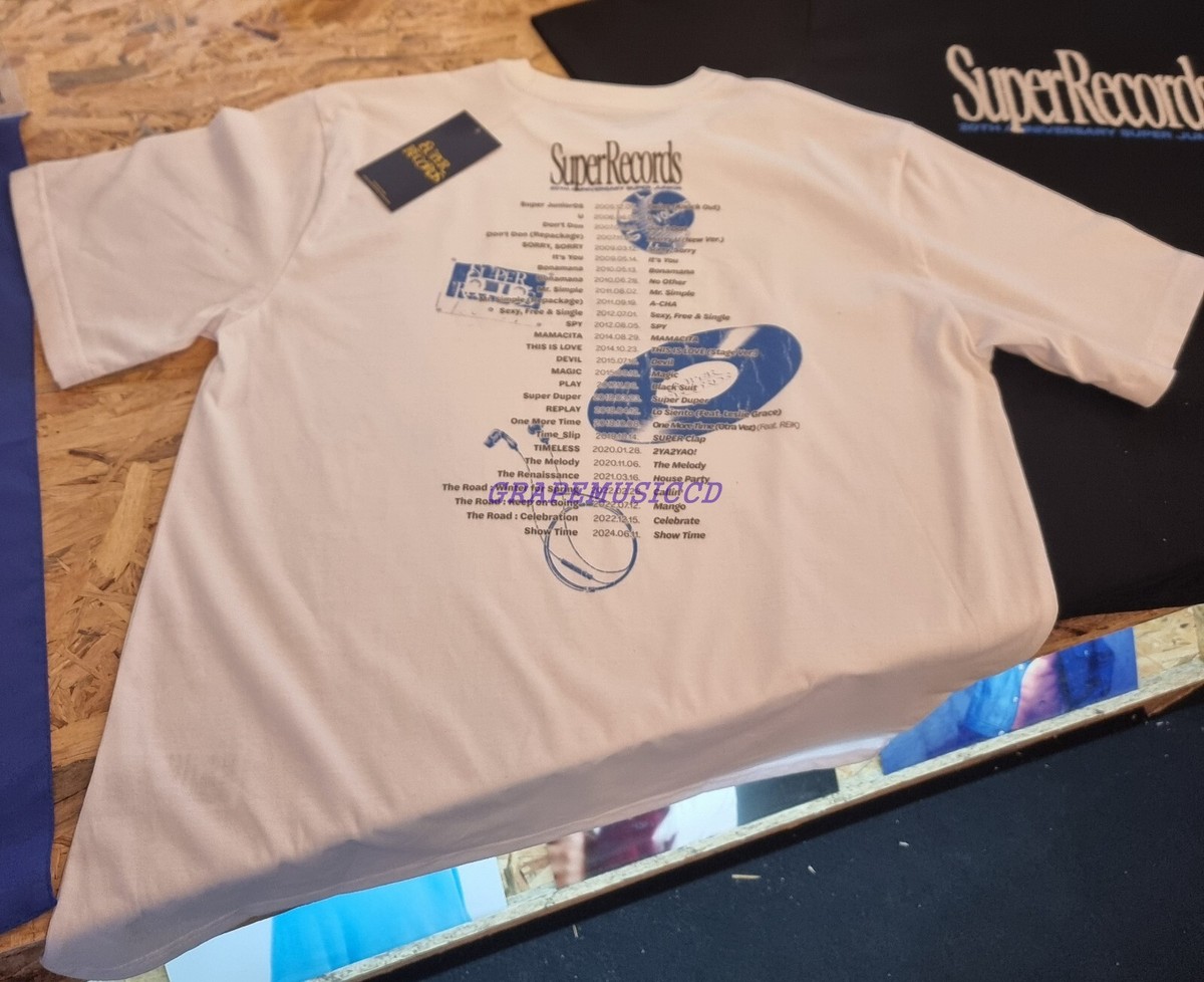 SUPER JUNIOR 20th ANNIVERSARY EXHIBITION SUPER RECORDS T-SHIRT
