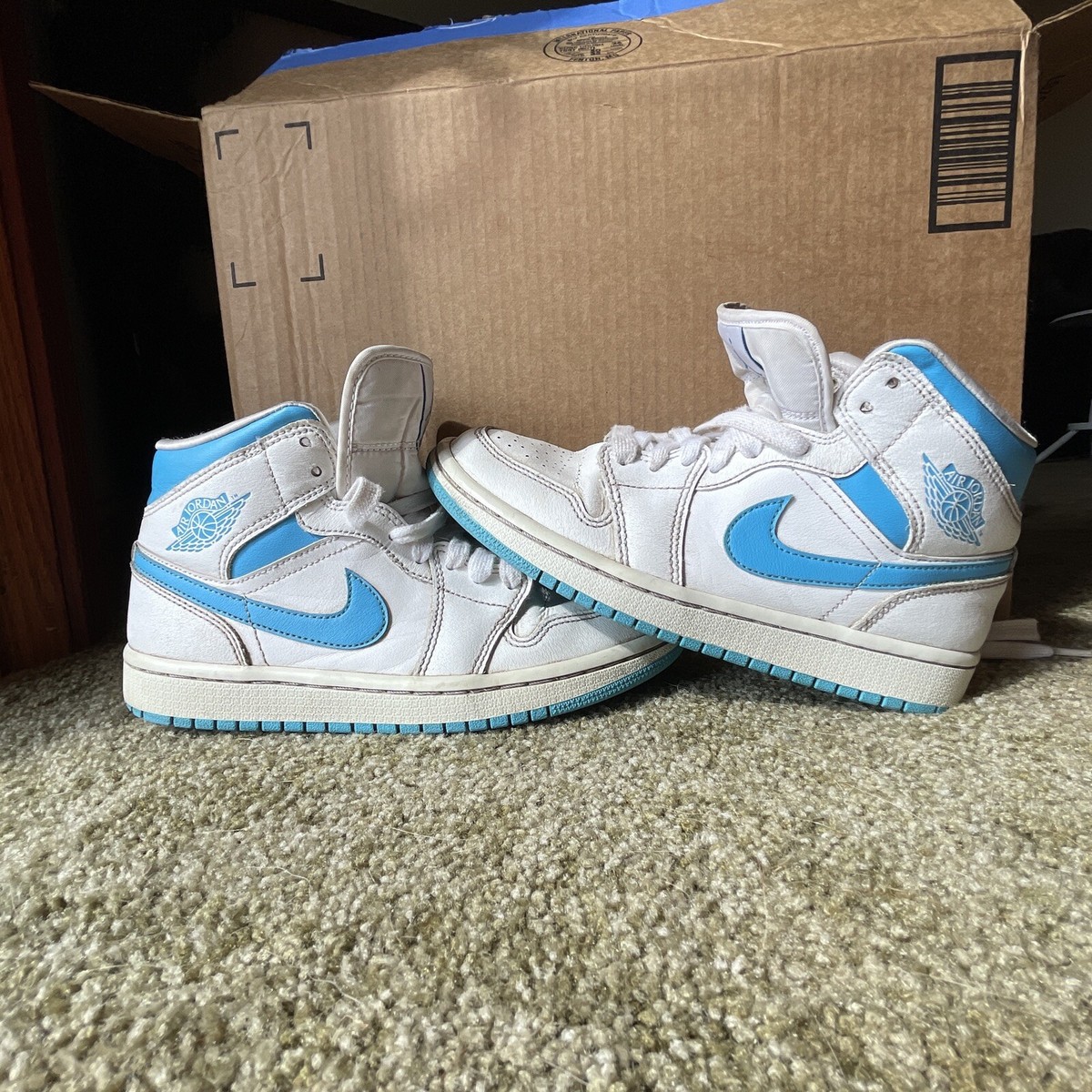 Size 6.5 - Air Jordan 1 Mid UNC W 193154389746 | eBay