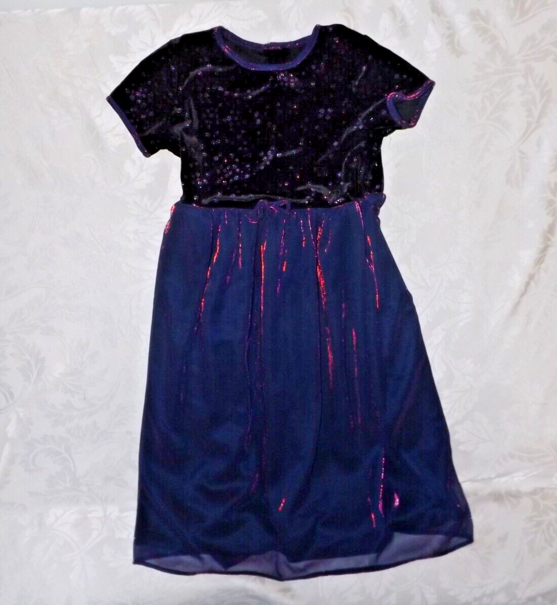 dark purple iridescent dress Cicinia V-Neck Backless Prom Dress Iridescent Spaghetti Strap Evening Gown