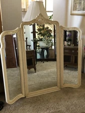 Drexel Heritage Tri Fold Mirror, French County, Italian, beautiful, rare