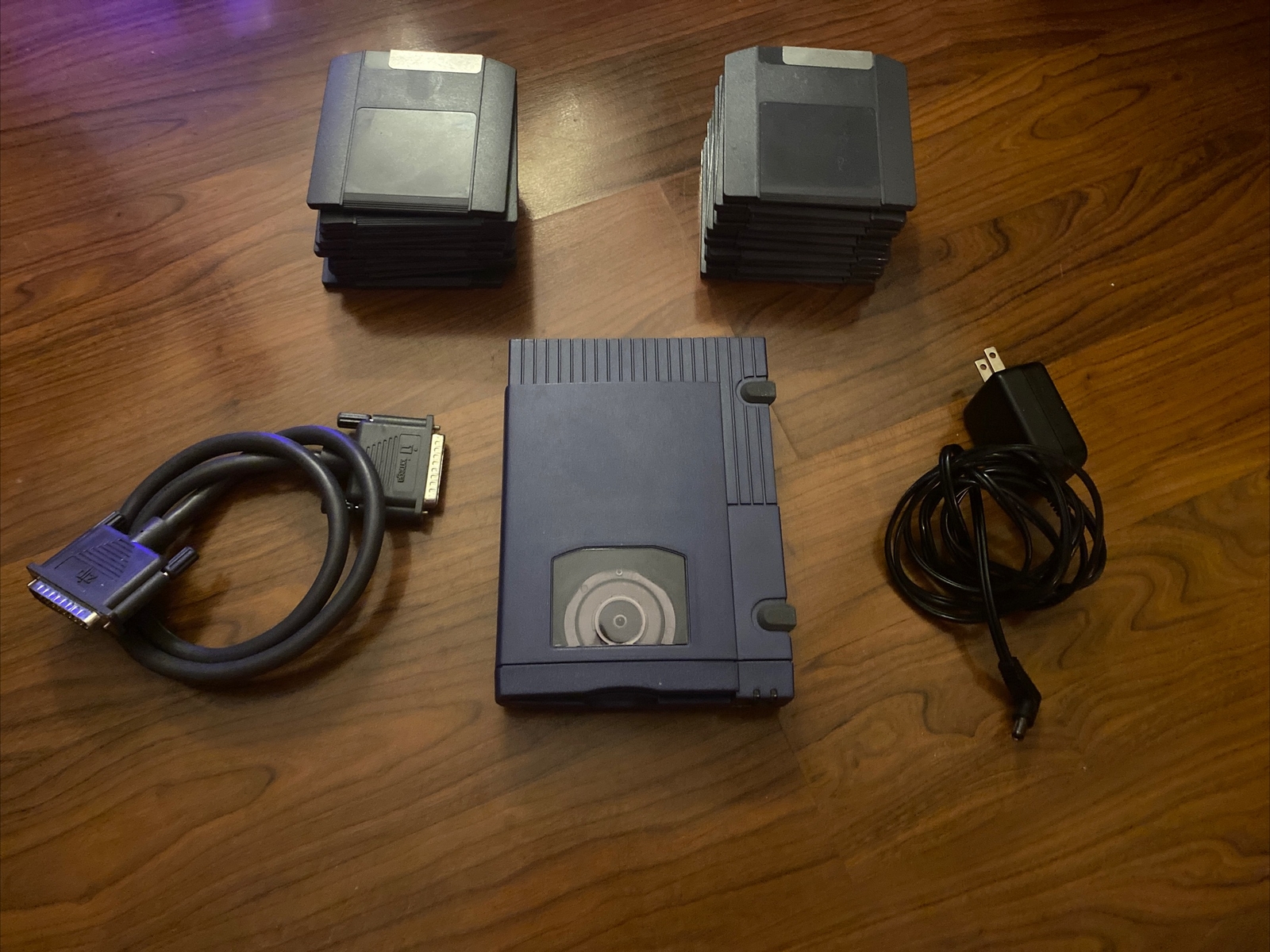 Iomega Zip 100 MB Z100S2 External SCSI Drive with 20 Disks AC Adapter Data Cable eBay