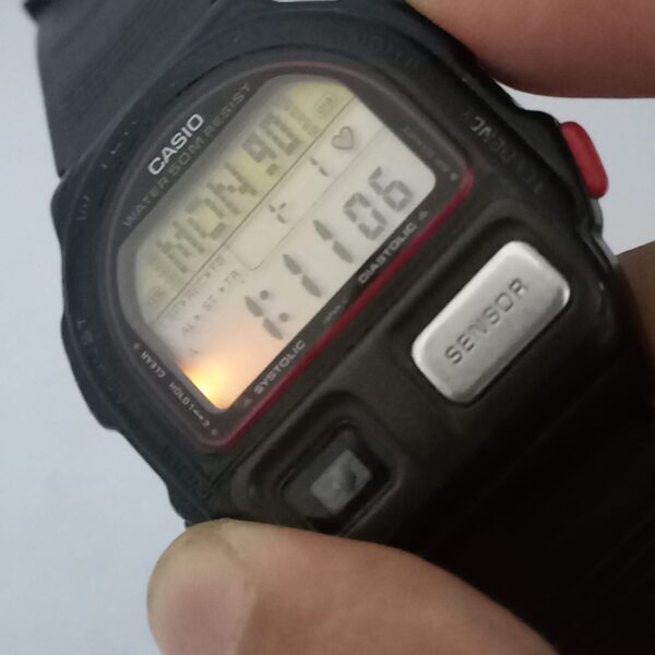 Casio BP-100 Blood Pressure Monitor Vintage Men's Watch