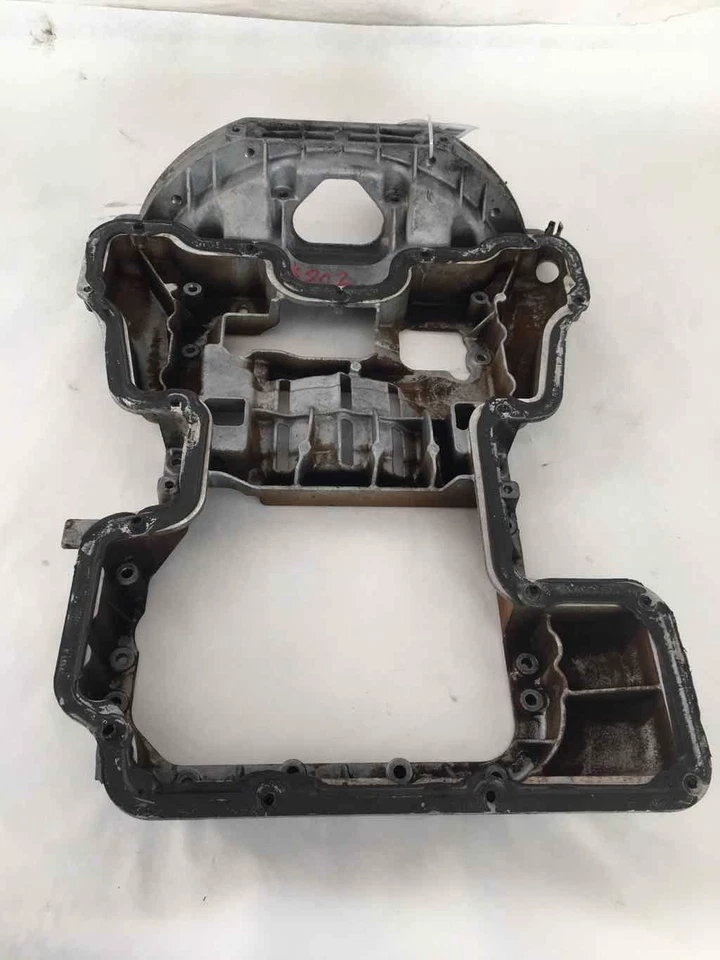 Mercedes Benz Clase C 2001-2005 montaje superior del cárter de aceite del motor Foto 2 de 4