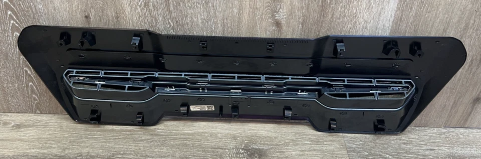 GMC SIERRA 2020-23 capó ventilación de aire 2500HD 3500HD 6,6 L PIEZA FABRICANTE DE EQUIPOS ORIGINALES #85021498 Foto 2 de 4