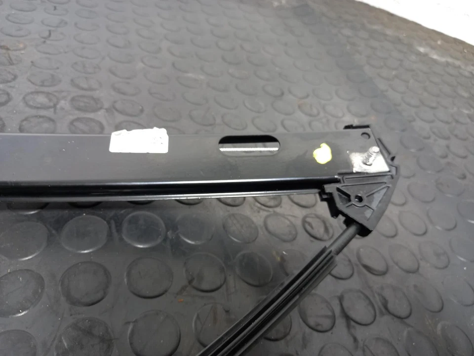 VOLKSWAGEN TAIGO Window Regulator N/S 2021-2025 5 Door Rear LH 2G6839461D - Image 4 of 4