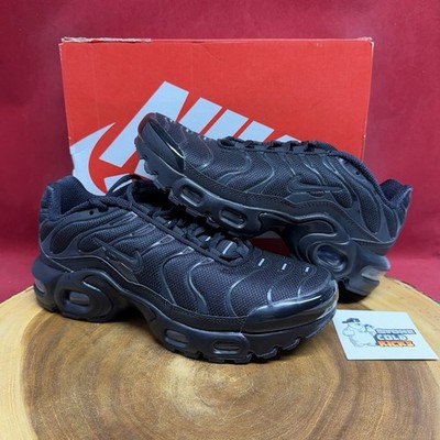 Nike Air Max Plus Triple Black All Black CD0609-001 Mismatch Size