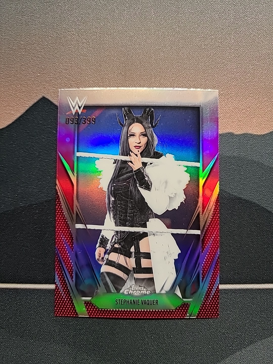 2026 Topps Chrome WWE STEPHANIE VAQUER #74 Magenta Refractor /399 🔥