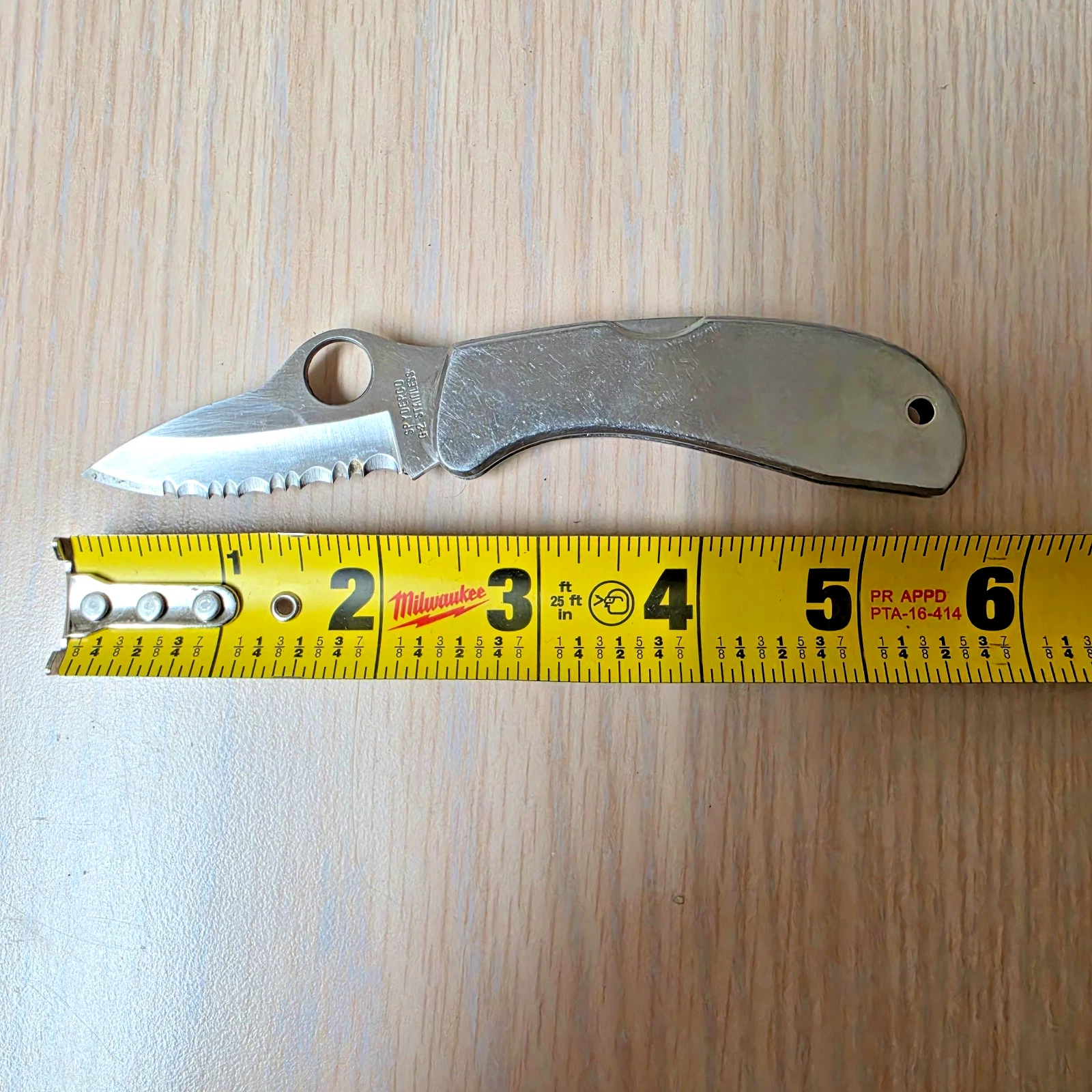 Spyderco Hunter C03PS G-2 Serrated Stainless Steel Lock back Pocket Knife
Opens in a new window or t