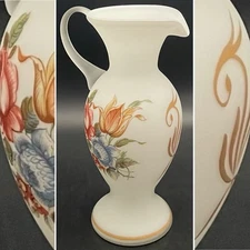 Norleans Glass Cased White Floral & Gold Pitcher Made in Italy 9" tall 30oz