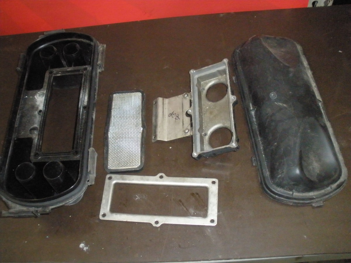 95 SEADOO XP AIR INTAKE SILENCER BOX W/ FLAME ARRESTER