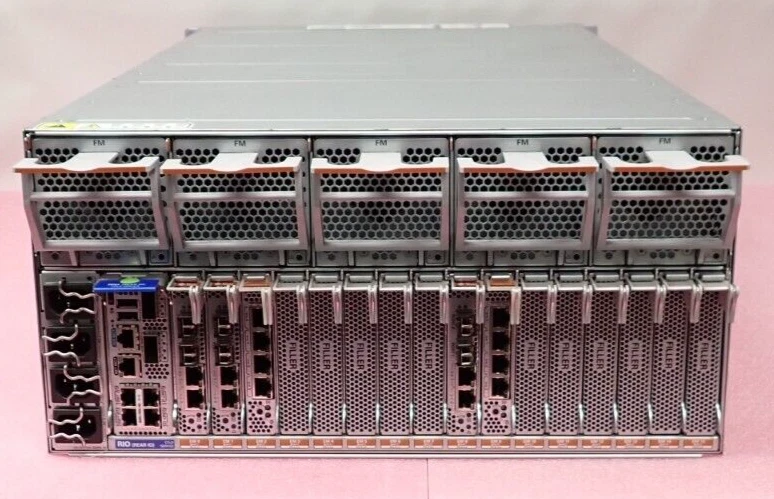 Sun Oracle SPARC T4-4 2x SPARC T4 8C 3.0GHz 512GB Memory 8-Bay 4x PSU 5U Server - Image 3 of 4