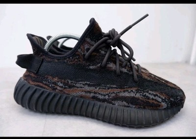 kanye new rock shoes
