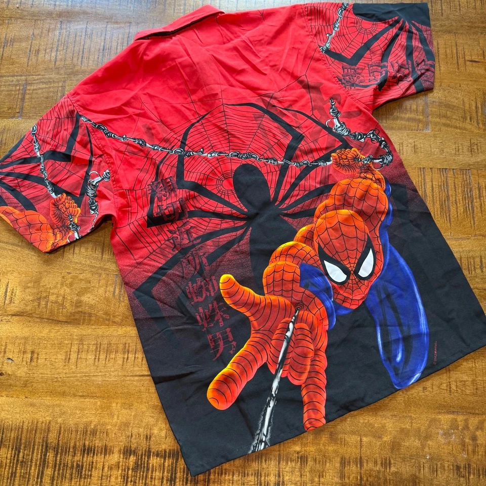Vintage 2001 Spider Man Shirt XL All Over Print Button Up Promo Marvel Y2K AOP - Image 2 of 2